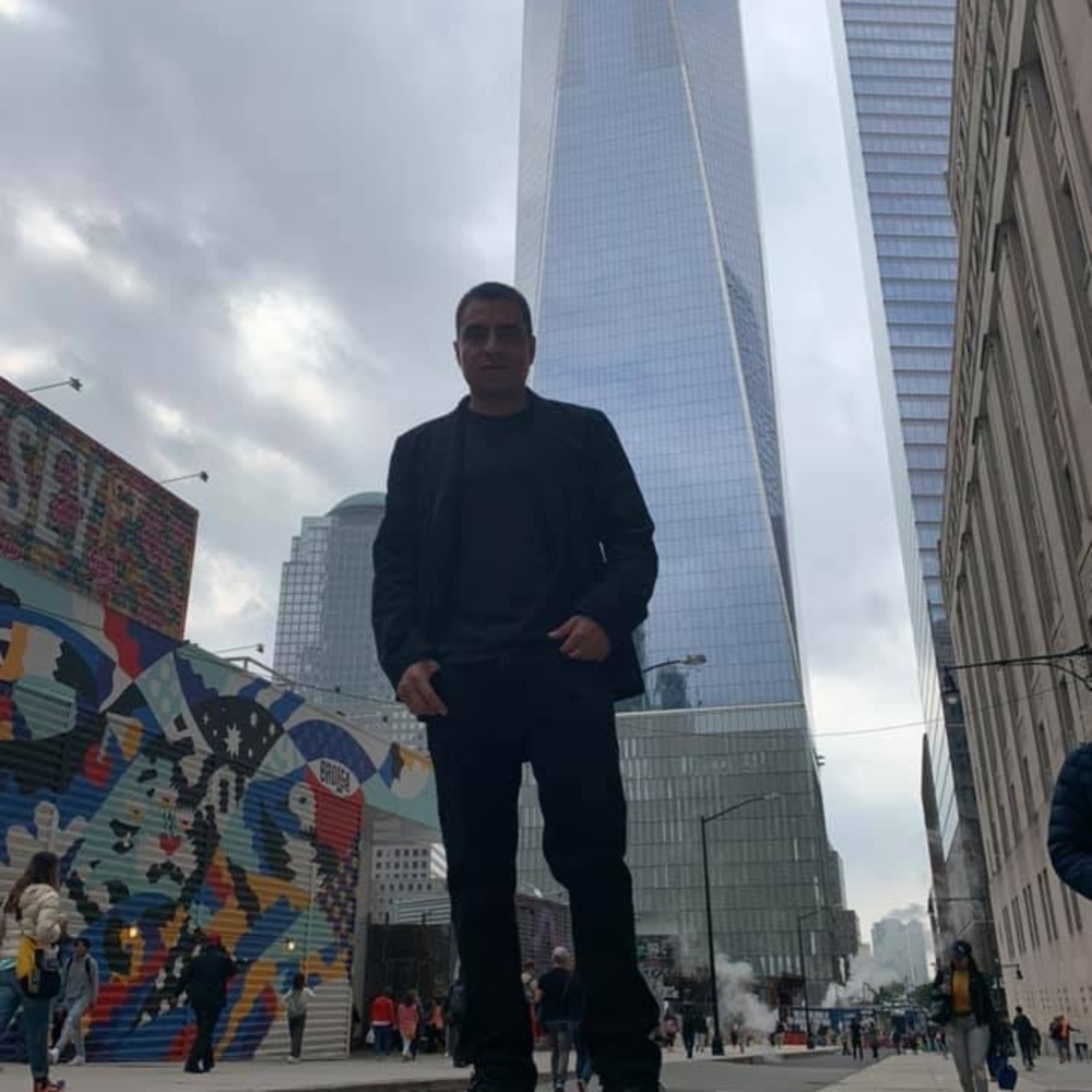 Meet your Posher, Gerardo